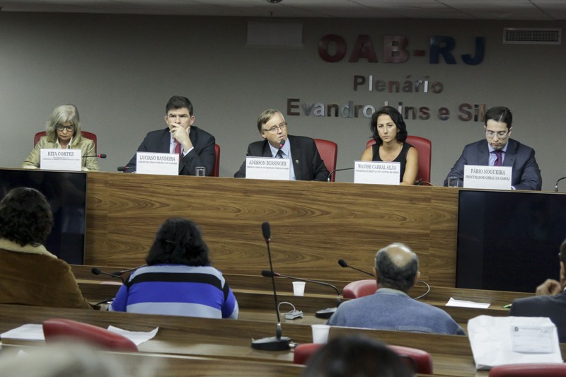 Rita Cortez participa na OAB/RJ de ato em favor da liberdade de expressão
