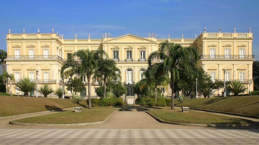 Rita Cortez assina nota do IAB sobre a destruição do Museu Nacional