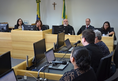Com a presença de Caio Gaudio, advogado da AJS, Prefeitura do RJ anuncia pagamento a profissionais da saúde