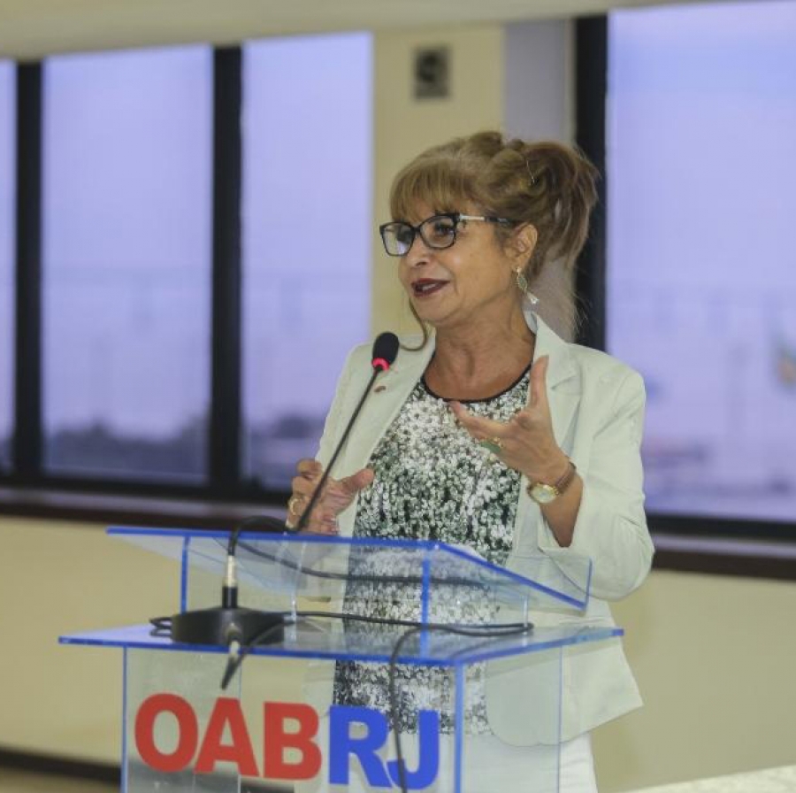 Rita Cortez sugere criação de observatório jurídico para garantir aplicação das cotas de gênero